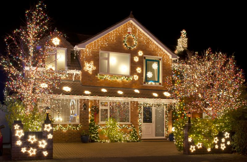 Christmas Lights Hanging in Kansas City, KS