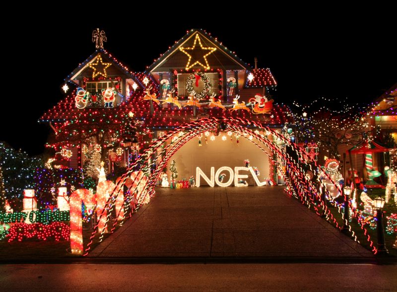 Christmas Lights Installation in Olathe, KS
