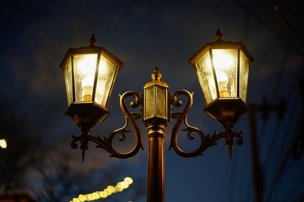 Lamp Post Restoration